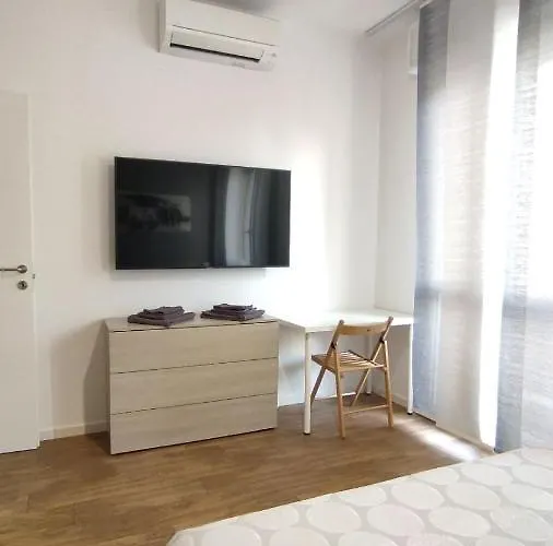 Santa Viola House شقة بولونيا